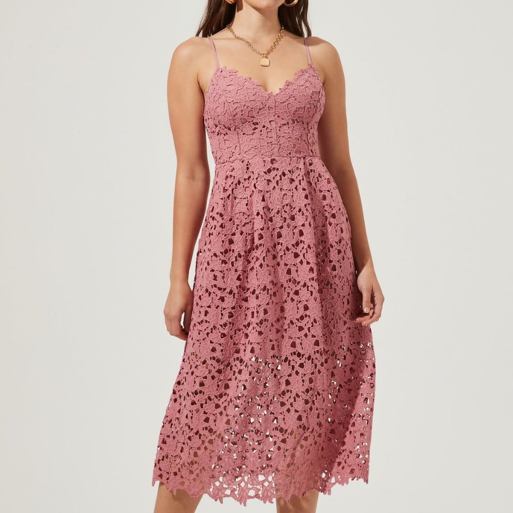 ASTR lace A-line midi dress